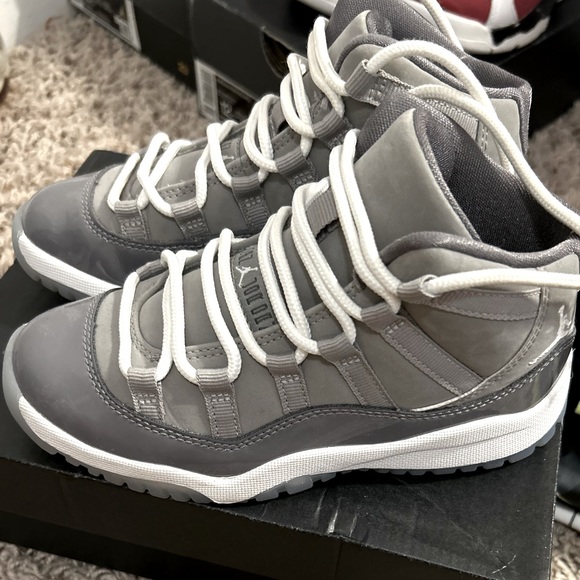 Jordan 11s Cool Greys - Picture 1 of 1